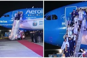 (ΒΙΝΤΕΟ) "Muchachos", όταν ο Μέσι κατέβηκε από το αεροπλάνο με το τρόπαιο