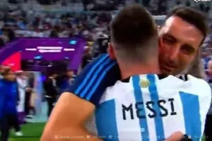 (ΒΙΝΤΕΟ) Δυνατή στιγμή- Η αγκαλιά του ΜΕΣΙ στον κόουτς και τα δάκρυα