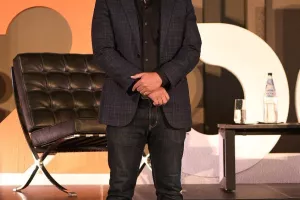 Η In2bet έφερε τον θρύλο του ποδοσφαίρου Michael Owen στην Κύπρο για μία μοναδική τιμητική βραδιά 