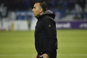 (ΟΡΙΣΤΙΚΗ ΔΙΑΚΟΠΗ) Ανόρθωση 0-2 Καρμιώτισσα (Φώτος)