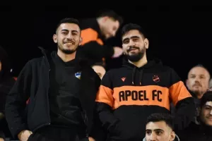(ΦΩΤΟΡΕΠΟΡΤΑΖ) Ο κόσμος στο "Αμμόχωστος Επιστροφή" 