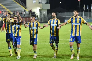 Ο ΑΠΟΕΛ του Μιλόγεβιτς δεν "παίζει" τα ματς, τα κερδίζει!