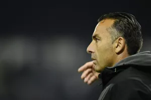 (ΟΡΙΣΤΙΚΗ ΔΙΑΚΟΠΗ) Ανόρθωση 0-2 Καρμιώτισσα (Φώτος)