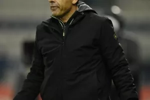 (ΟΡΙΣΤΙΚΗ ΔΙΑΚΟΠΗ) Ανόρθωση 0-2 Καρμιώτισσα (Φώτος)