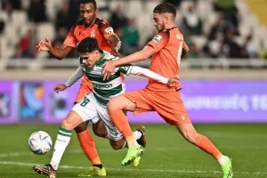 Ομόνοια - Καρμιώτισσα: Κάθε λάθος... γκολ και "πράσινη" τεσσάρα!  (Φώτος)
