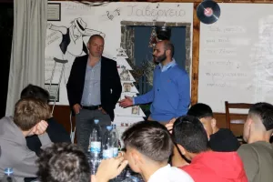 Ανόρθωση: Με την παρουσία του CEO δεξιώθηκε τις Ακαδημίες 