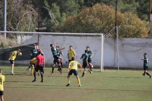 (ΦΩΤΟΡΕΠΟΡΤΑΖ/Κ16) Συνεχίζει με σπασμένα φρένα ο Ολυμπιακός!