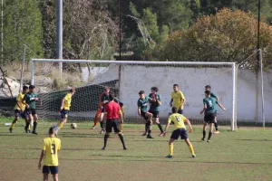 (ΦΩΤΟΡΕΠΟΡΤΑΖ/Κ16) Συνεχίζει με σπασμένα φρένα ο Ολυμπιακός!