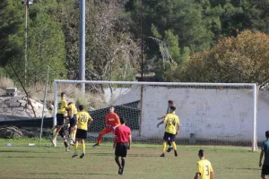 (ΦΩΤΟΡΕΠΟΡΤΑΖ/Κ16) Συνεχίζει με σπασμένα φρένα ο Ολυμπιακός!
