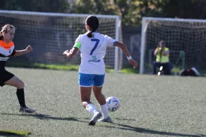 Καρμιώτισσα Χρυσομηλιά-Apollon Ladies (Φωτορεπορτάζ)
