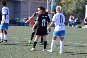 Καρμιώτισσα Χρυσομηλιά-Apollon Ladies (Φωτορεπορτάζ)