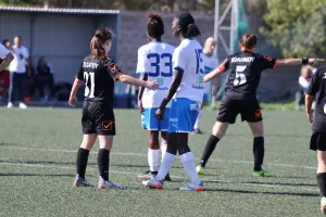 Καρμιώτισσα Χρυσομηλιά-Apollon Ladies (Φωτορεπορτάζ)