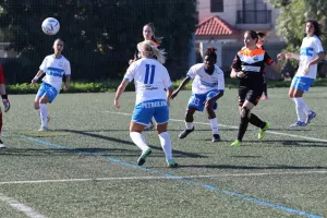 Καρμιώτισσα Χρυσομηλιά-Apollon Ladies (Φωτορεπορτάζ)