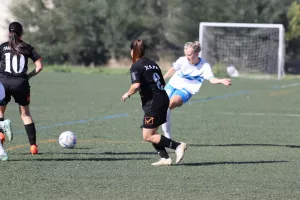 Καρμιώτισσα Χρυσομηλιά-Apollon Ladies (Φωτορεπορτάζ)