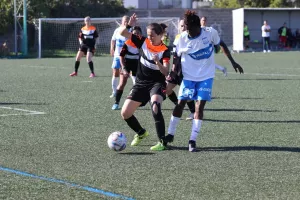 Καρμιώτισσα Χρυσομηλιά-Apollon Ladies (Φωτορεπορτάζ)