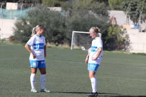 Καρμιώτισσα Χρυσομηλιά-Apollon Ladies (Φωτορεπορτάζ)