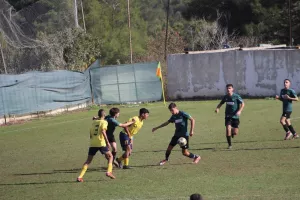 (ΦΩΤΟΡΕΠΟΡΤΑΖ/Κ16) Συνεχίζει με σπασμένα φρένα ο Ολυμπιακός!