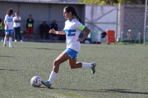 Καρμιώτισσα Χρυσομηλιά-Apollon Ladies (Φωτορεπορτάζ)