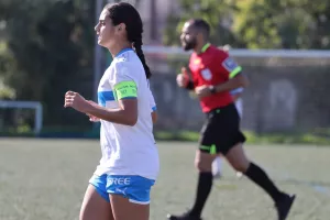 Καρμιώτισσα Χρυσομηλιά-Apollon Ladies (Φωτορεπορτάζ)