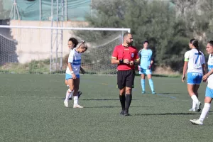 Καρμιώτισσα Χρυσομηλιά-Apollon Ladies (Φωτορεπορτάζ)