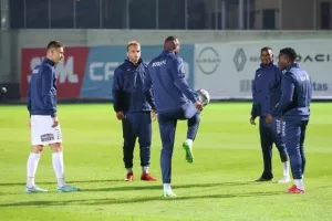 Δόξα – ΑΕΚ: "Καρδιοχτύπησε" αλλά... απέδρασε με Γκιούρτσο! (Φώτος)