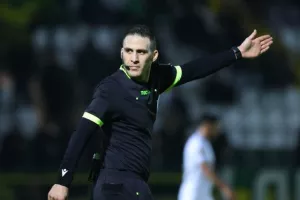 Δόξα – ΑΕΚ: "Καρδιοχτύπησε" αλλά... απέδρασε με Γκιούρτσο! (Φώτος)