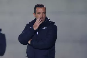 Δόξα – ΑΕΚ: "Καρδιοχτύπησε" αλλά... απέδρασε με Γκιούρτσο! (Φώτος)