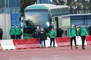 Ένα ντέρμπι... soft (φώτος)