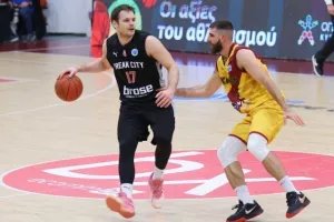 Ήττα από Μπάμπεργκ παρά την υπερπροσπάθεια για Κεραυνό (φώτος)