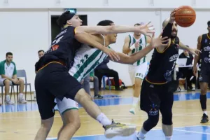 Κέρδισε την Ομόνοια ο Κεραυνός (φώτος) 