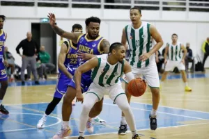Δραματικό... διπλό για το ΑΠΟΕΛ στο "αιώνιο" με buzzer beater! (ΦΩΤΟΣ)