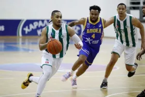 Δραματικό... διπλό για το ΑΠΟΕΛ στο "αιώνιο" με buzzer beater! (ΦΩΤΟΣ)