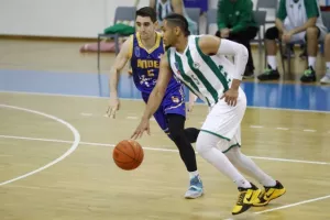 Δραματικό... διπλό για το ΑΠΟΕΛ στο "αιώνιο" με buzzer beater! (ΦΩΤΟΣ)