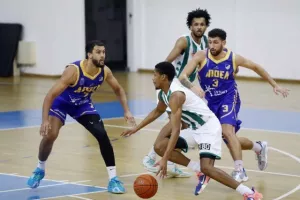 Δραματικό... διπλό για το ΑΠΟΕΛ στο "αιώνιο" με buzzer beater! (ΦΩΤΟΣ)