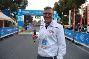 (ΦΩΤΟΣ) "Quantum Nicosia Marathon 2022"