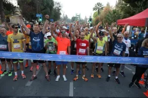 (ΦΩΤΟΣ) "Quantum Nicosia Marathon 2022"