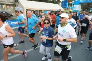 (ΦΩΤΟΣ) "Quantum Nicosia Marathon 2022"