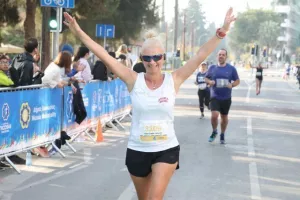 (ΦΩΤΟΣ) "Quantum Nicosia Marathon 2022"