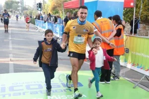 (ΦΩΤΟΣ) "Quantum Nicosia Marathon 2022"