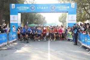 (ΦΩΤΟΣ) "Quantum Nicosia Marathon 2022"