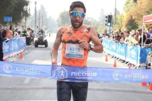 (ΦΩΤΟΣ) "Quantum Nicosia Marathon 2022"