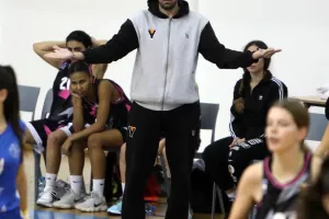 "Διπλό" για Youth Stars (φώτος)