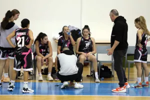"Διπλό" για Youth Stars (φώτος)