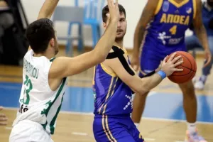 Δραματικό... διπλό για το ΑΠΟΕΛ στο "αιώνιο" με buzzer beater! (ΦΩΤΟΣ)