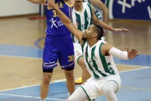 Δραματικό... διπλό για το ΑΠΟΕΛ στο "αιώνιο" με buzzer beater! (ΦΩΤΟΣ)