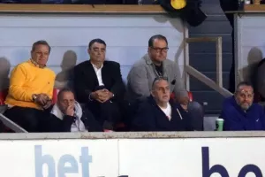 Νέα Σαλαμίνα-ΑΠΟΕΛ: Το "τρένο" του Μιλόγεβιτς πέρασε και από το "Αμμόχωστος"! (φώτος)