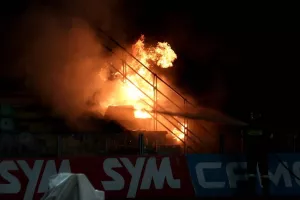 ΦΩΤΟΡΕΠΟΡΤΑΖ-ΤΣΙΡΕΙΟ/Γήπεδο ή πολεμικό πεδίο;;