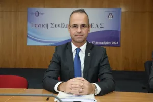 Περικλής Μάρκαρης: «Η οικογένεια του στίβου νιώθει υπερήφανη»