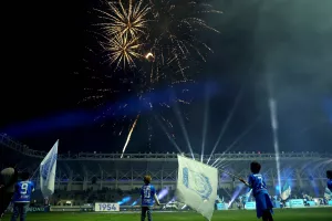 Η ιστορική μέρα του Απόλλωνα στο νέο γήπεδο (φώτος/βίντεο)