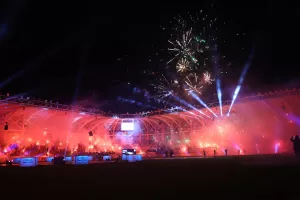 Η Θύρα 1 έκλεισε το event με εντυπωσιακό pyro show σε ολόκληρο το γήπεδο! (βίντεο/φώτος)
